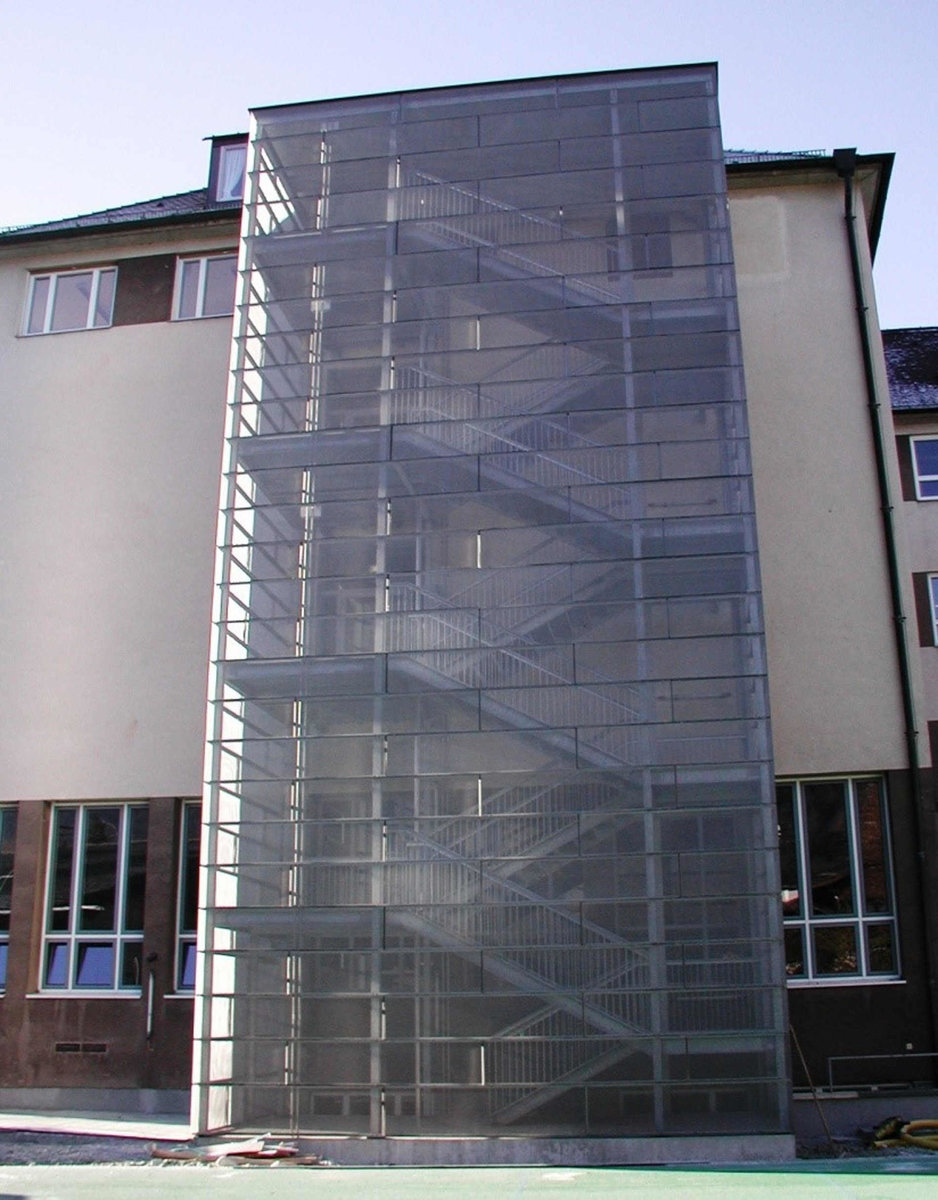 Außentreppe der Lehmann Stahlbau GmbH in Geretsried